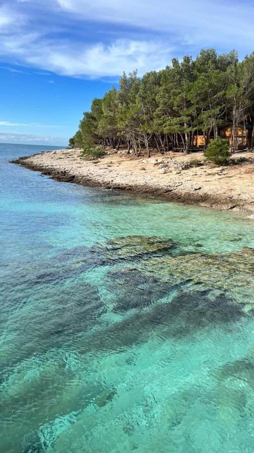 Villa Claudia Beach Apartment Premantura Eksteriør billede