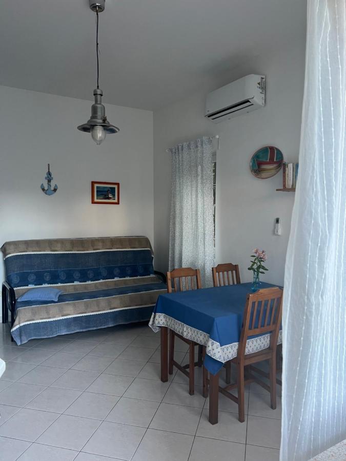 Villa Claudia Beach Apartment Premantura Eksteriør billede